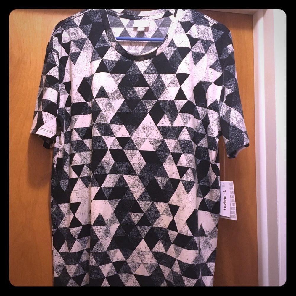 Lularoe Hudson SS T-shirt